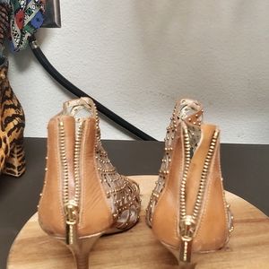 Michael Kora Beautiful Camel Color Gold Accen